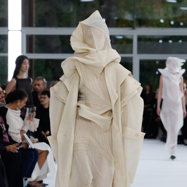 verao 2025 paris fashion week issey miyake ss25 runway high 44 (1)