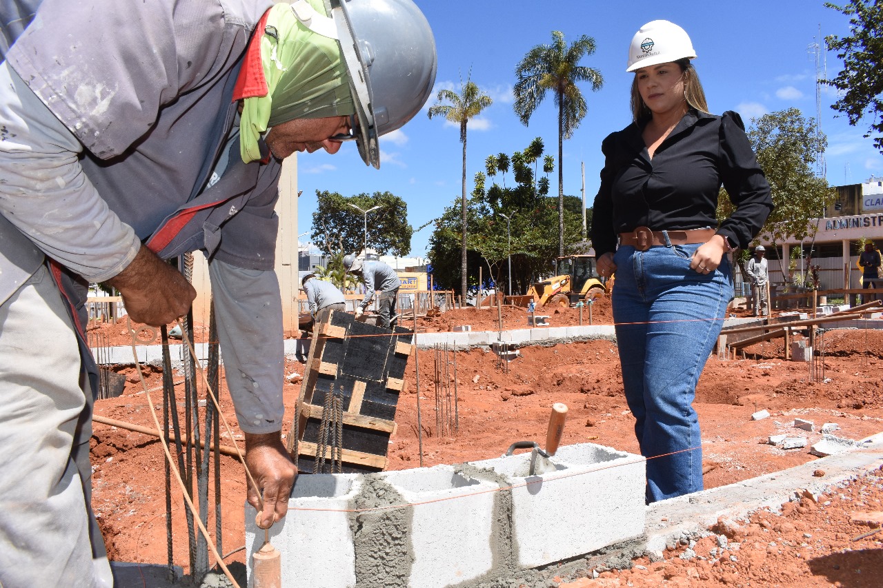 mulheres obras
