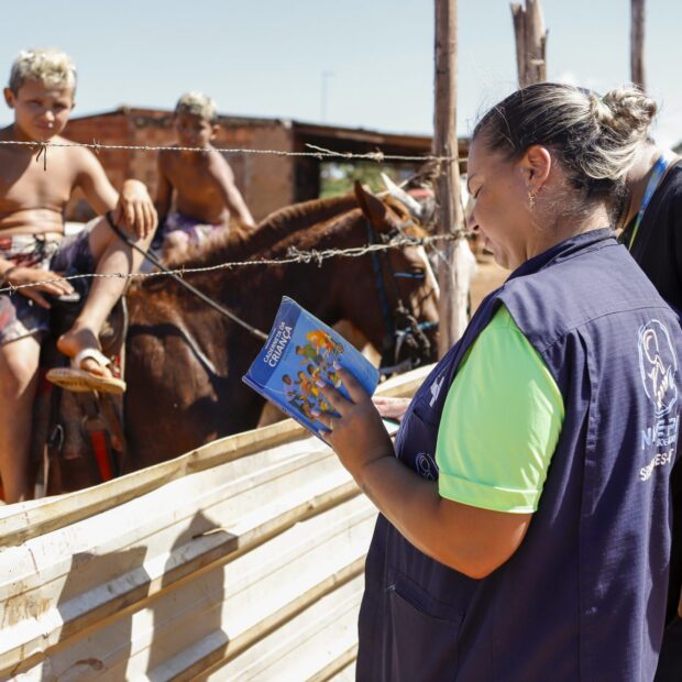 8.3. vacinacao no sol nascente. foto jhonatan cantarelle agencia saude yuri 1 1920x1280