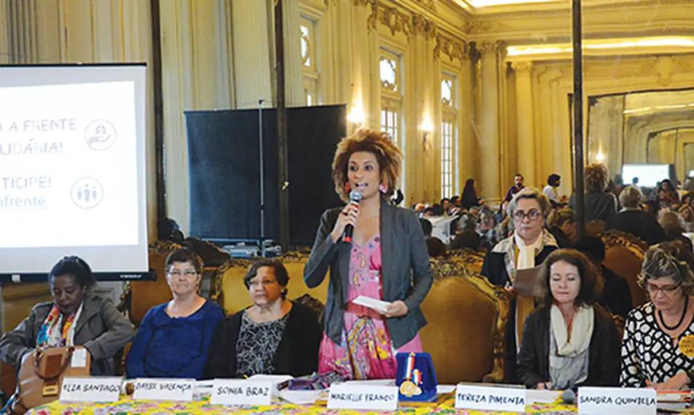 vereadora marielle foto ascom camara