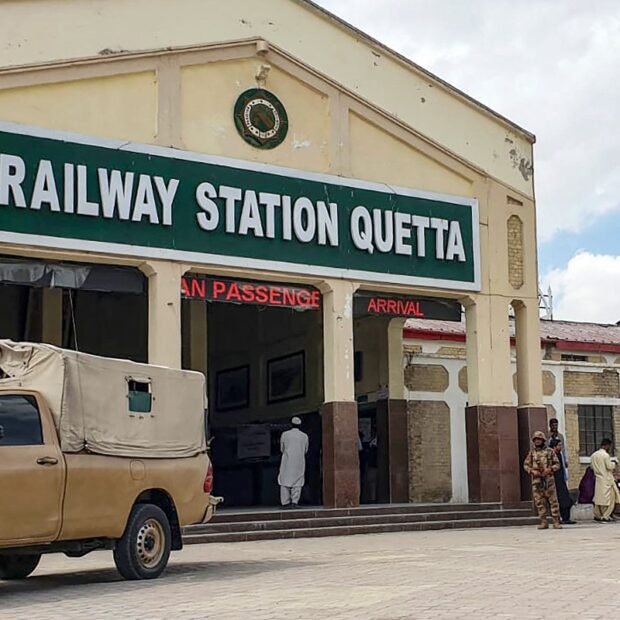 pakistan unrest train