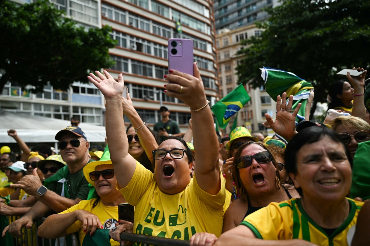 brazil politics bolsonaro supporters demo