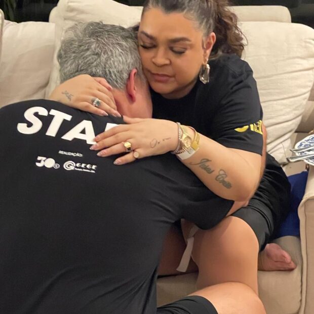 Após a artista receber alta hospitalar, Rafael Dragaud a visitou