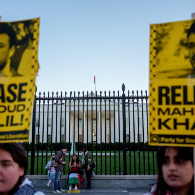 protestors rally at white house against israeli bombing of gaza