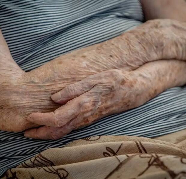 idosa plano nacional de cuidados