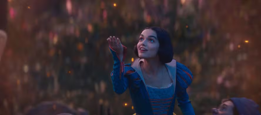 snow white dtrl2 uhd r709f stills 241030.089286 brancaa de neve