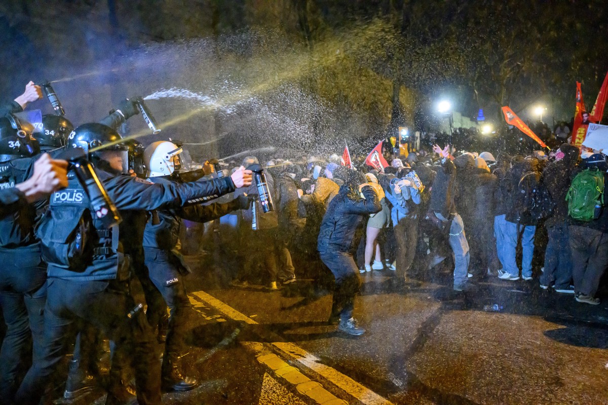 turkey politics opposition arrest demo
