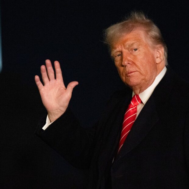 us president donald trump returns to the white house