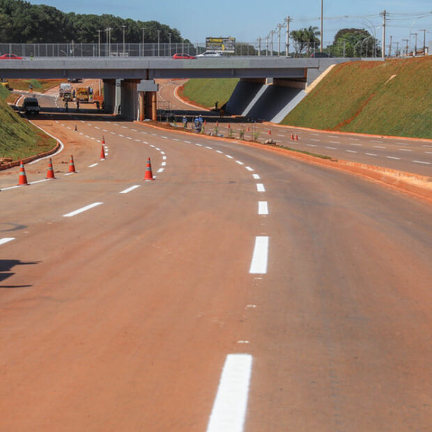 viaduto que liga paranoá e itapoã leva dinamismo econômico a regiões em desenvolvimento no df