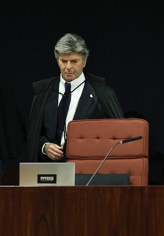 54411580056 df110b64d1 c