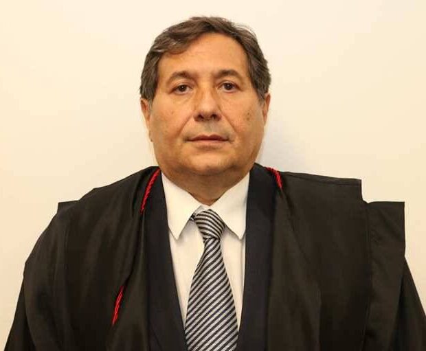 peterson barroso simão (1)