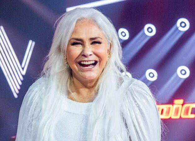 Cantora compartilha com sinceridade sua batalha contra o esgotamento emocional e reforça a importância de cuidar da saúde mental.