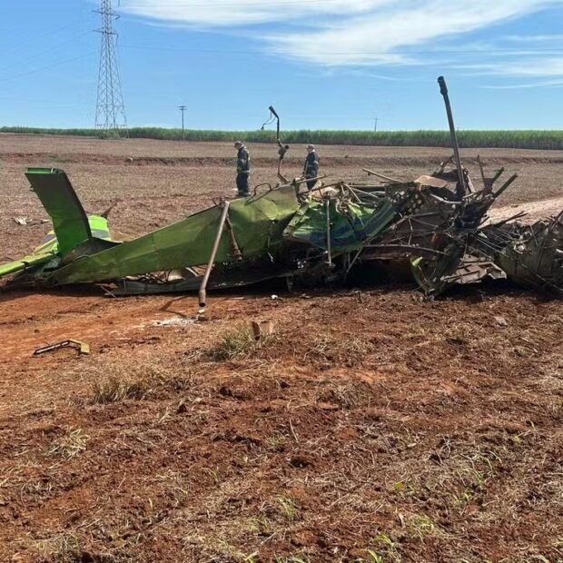 avião 8