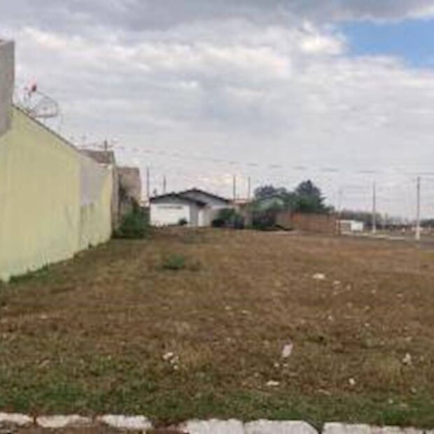 terreno em mineiros do tiete