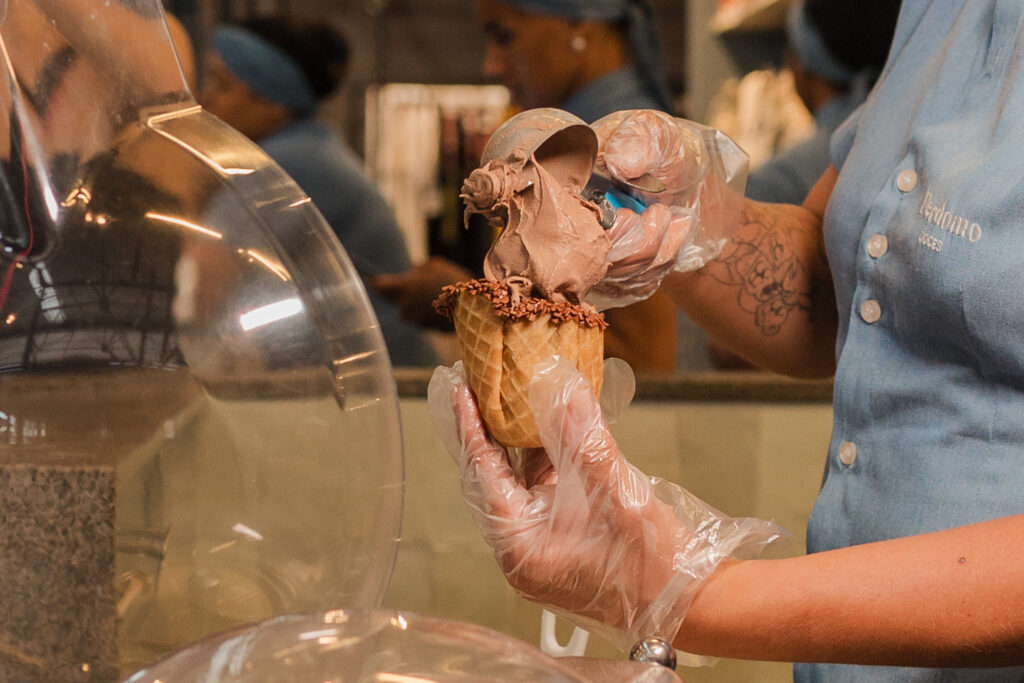 13.03 manifesto mané mercado @fercoutinho #shakeitbsb