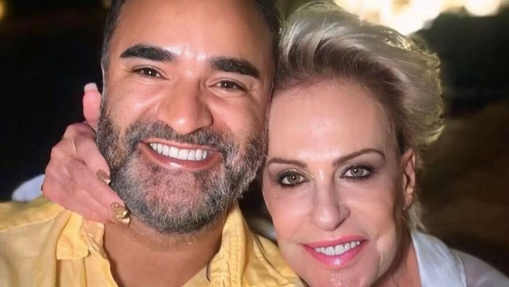 naaoxfidl9 ana maria braga fábio