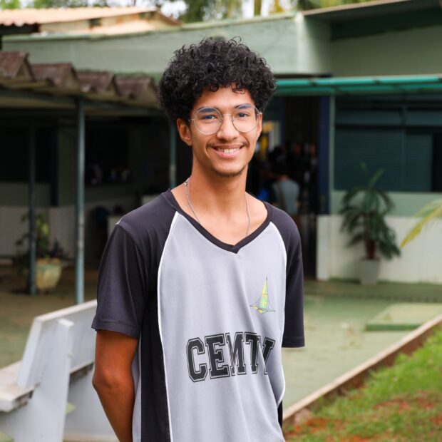 estudante da rede publica do df e destaque em concurso de redacao foto capa scaled