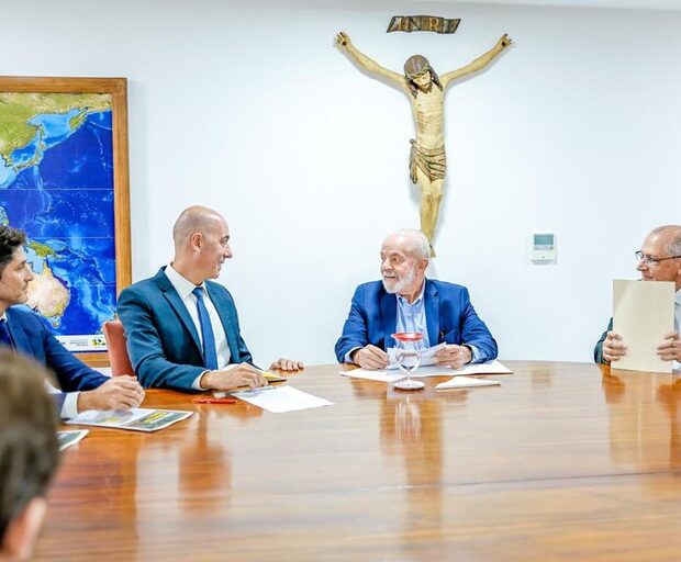 presidente mrcado livre ,