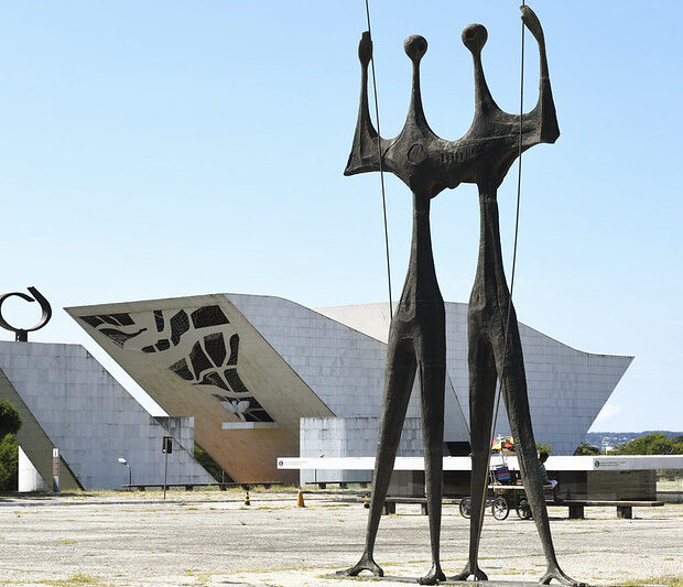 52730051001 a14c21a1b8 c