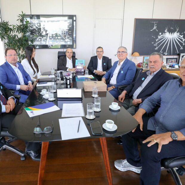 dentro 1 9 1920x1280