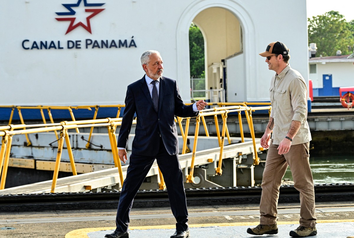panama us canal hegseth