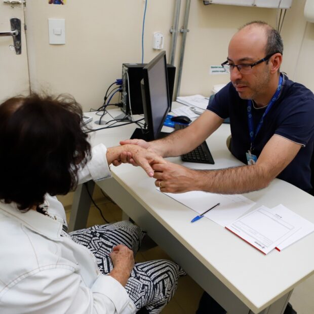 11.4. materia parkinson. foto jhonatan cantarelle agencia saude df 1 2