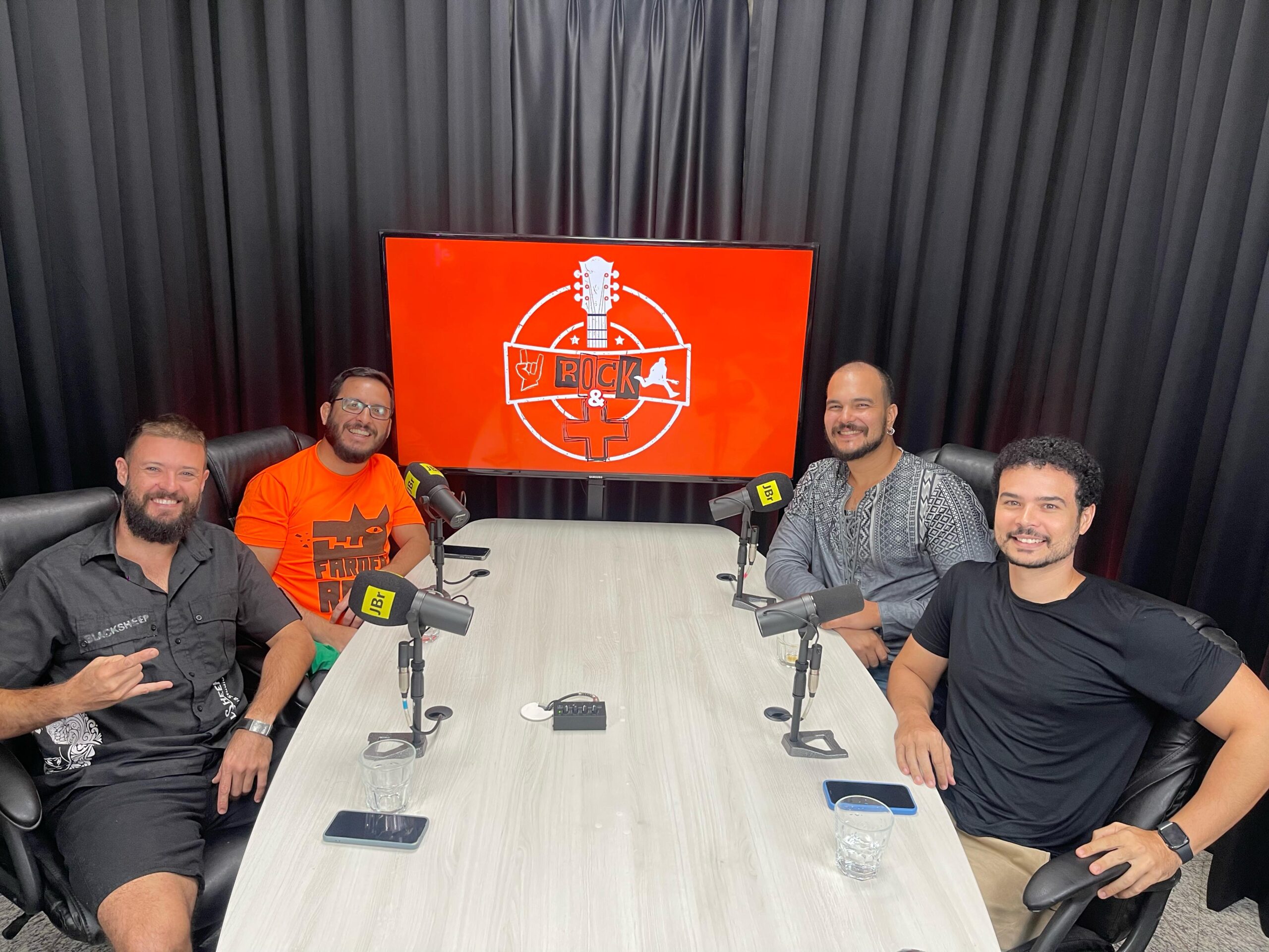 Rock&+ com Deserto Moai e João Alberto. Foto: Jeferson Legal