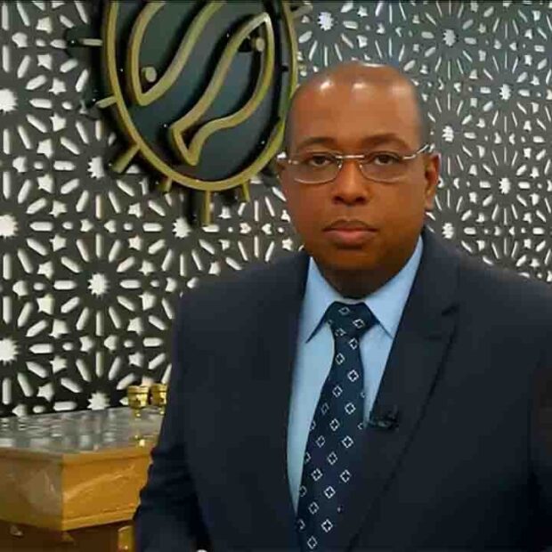 Ex-discípulo de Valdemiro Santiago, Luciano Neves replica modelo de negócios, mas acumula dívidas e processos judiciais, incluindo inadimplência de aluguel de templos.