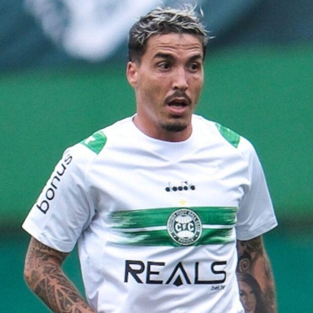 josue chapecoense coritiba serie b