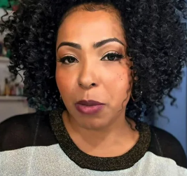 A ex-assistente do The Noite rompe o silêncio, acusa a emissora de omissão e dispara contra Danilo Gentili e Daniela Beyruti em desabafo devastador nas redes sociais!