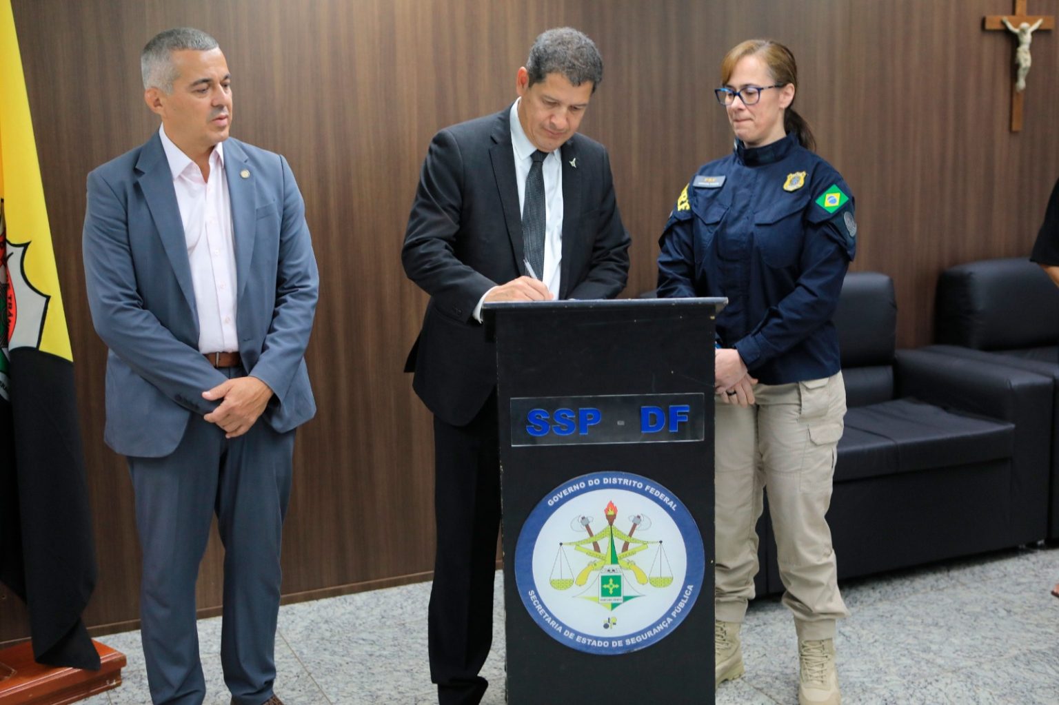 whatsapp image 2025 04 16 at 18.52.50 1 1536x1023