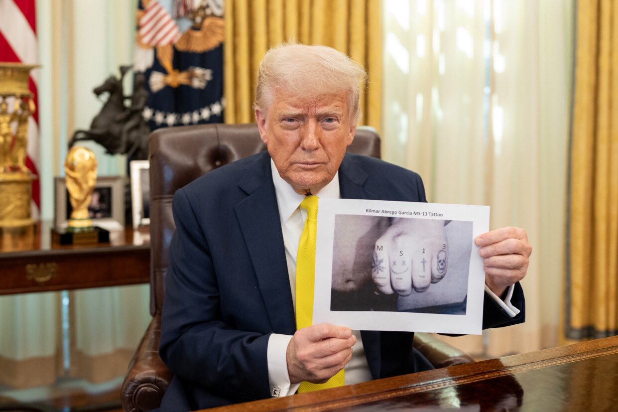 trump mao salvadorenho deportado