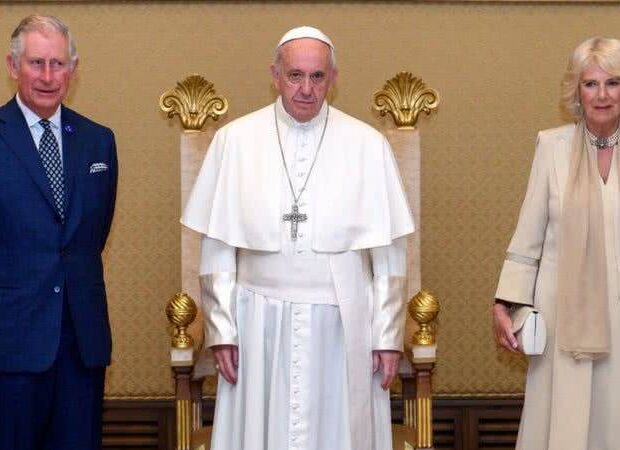 papa charles camila widelg (1)