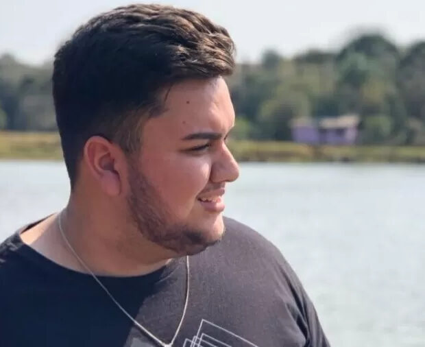 cezar filho morreu aos 23 anos apos se envolver em um acidente 1745245186965 v2 900x506.jpg