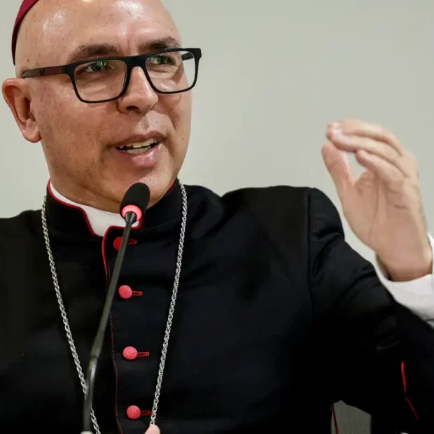 dom ricardo fabio rodrigues pozzebom agência