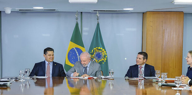 54472257545 65f877aa2f c