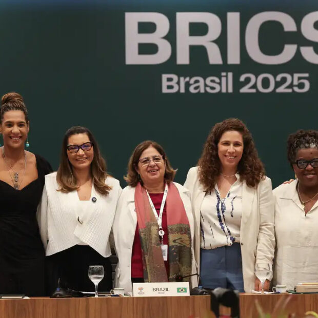 mulheres brics