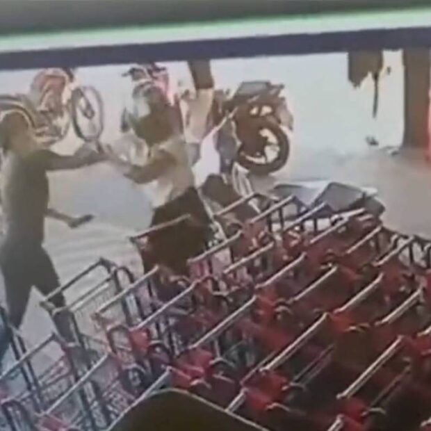 mulher mata secreta´ria