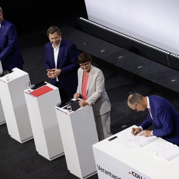 germany politics government coalition signing