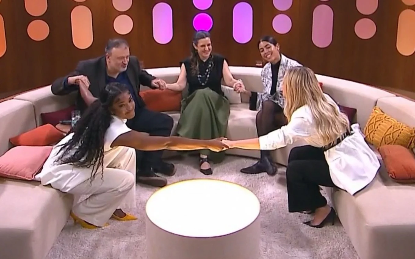 Eliana quase desaba ao vivo, Juliette some sem explicações, e roda de mãos dadas encerra noite intensa no estúdio