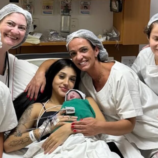 Mesmo com peso ideal para alta, bebê segue internada e preocupa a mamãe influenciadora