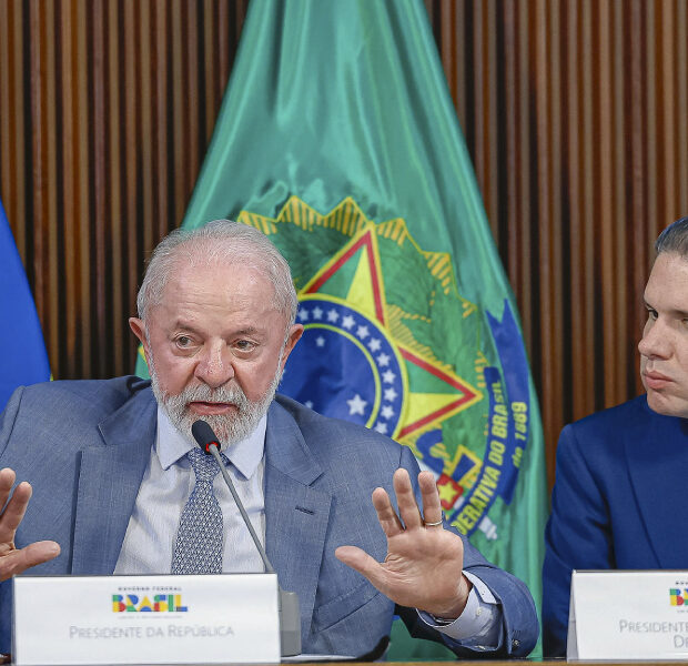 presidente lula durante reunião com ministros (1)