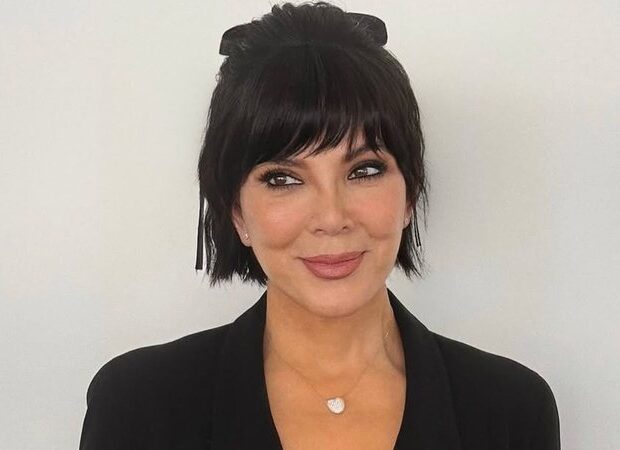6 procedimentos que podem explicar o rosto jovem de kris jenner widelg