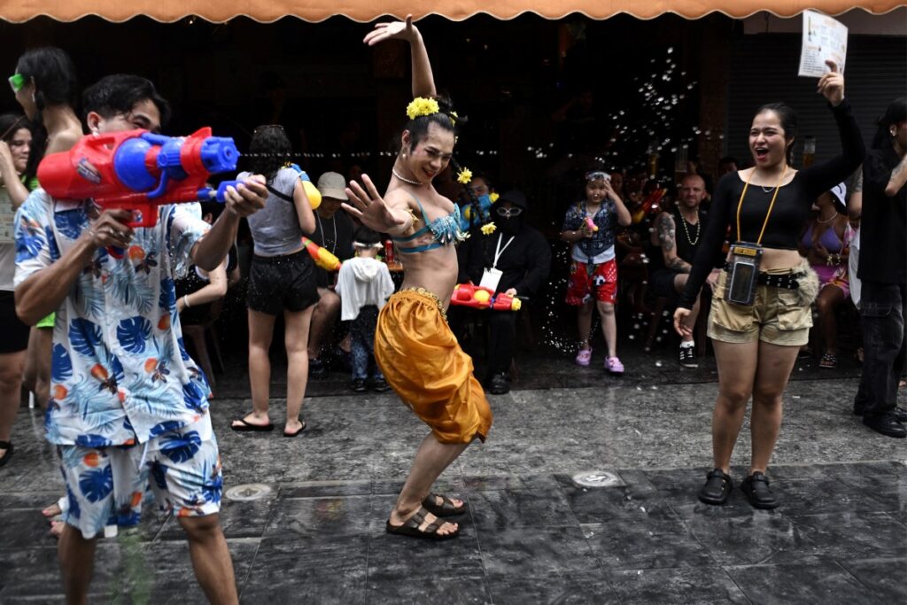 thailand festival songkran new year