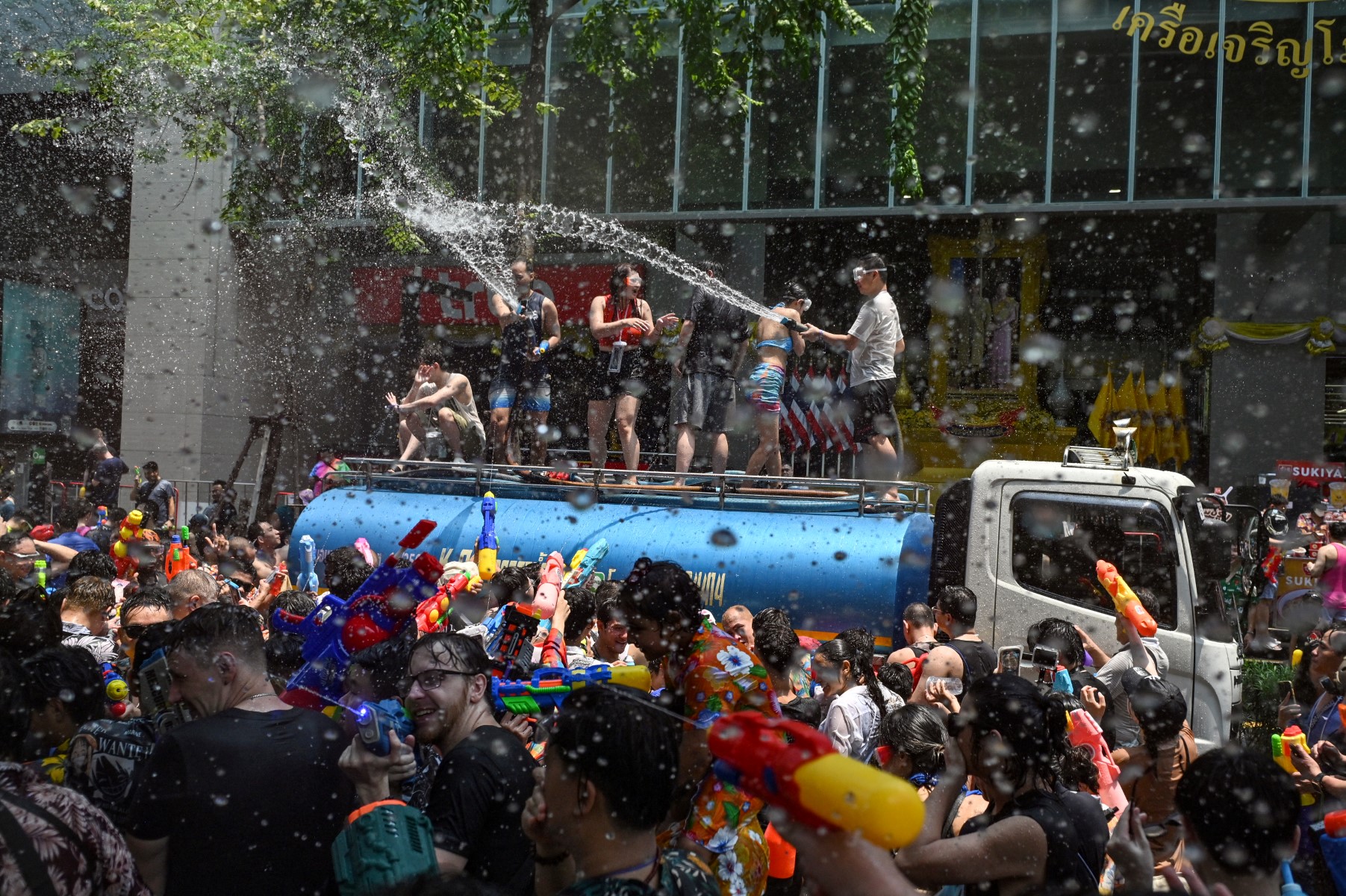 thailand festival songkran new year