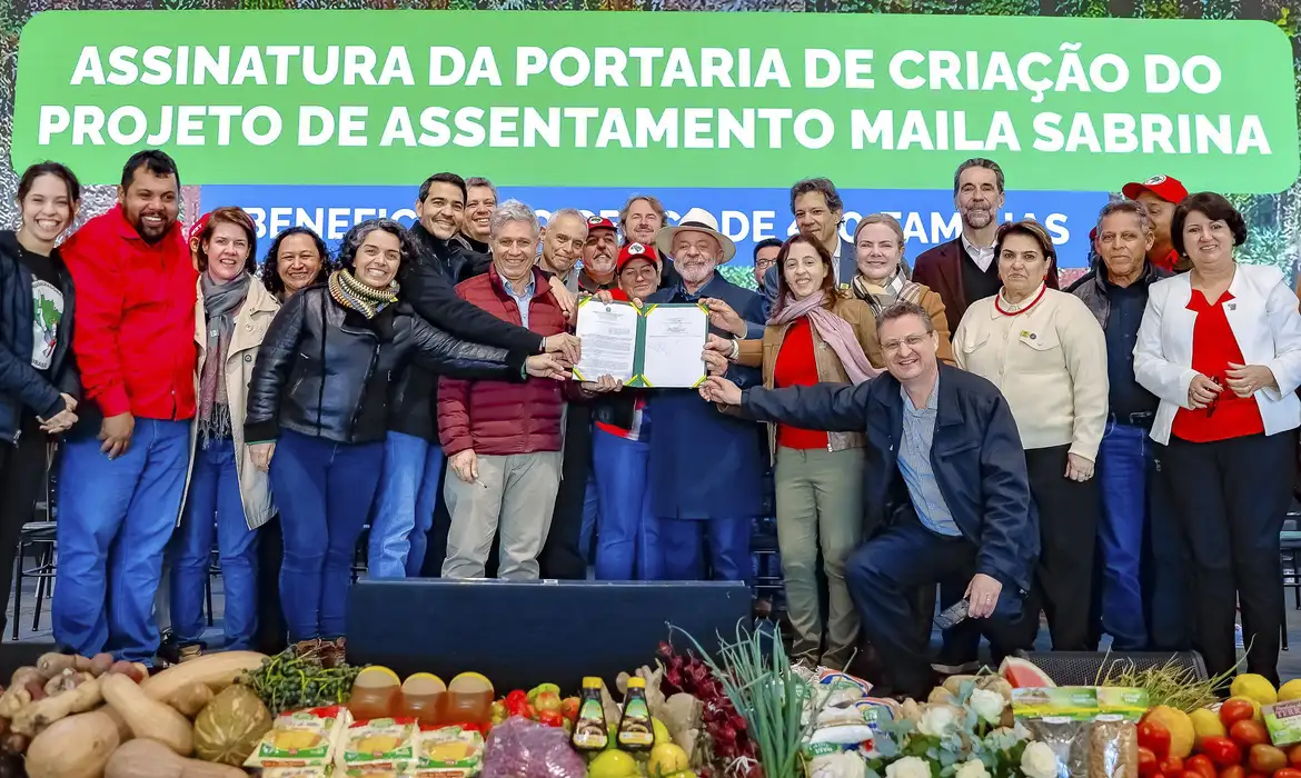 reforma agraria no parana lula