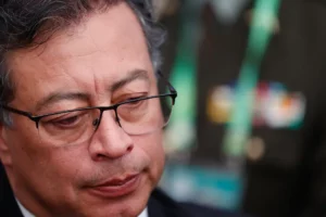 gustavo petro