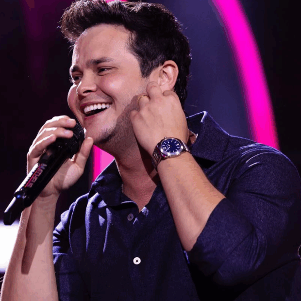 Sertanejo teve celular roubado, contas invadidas e revela desespero: “Mudaram a senha de tudo”