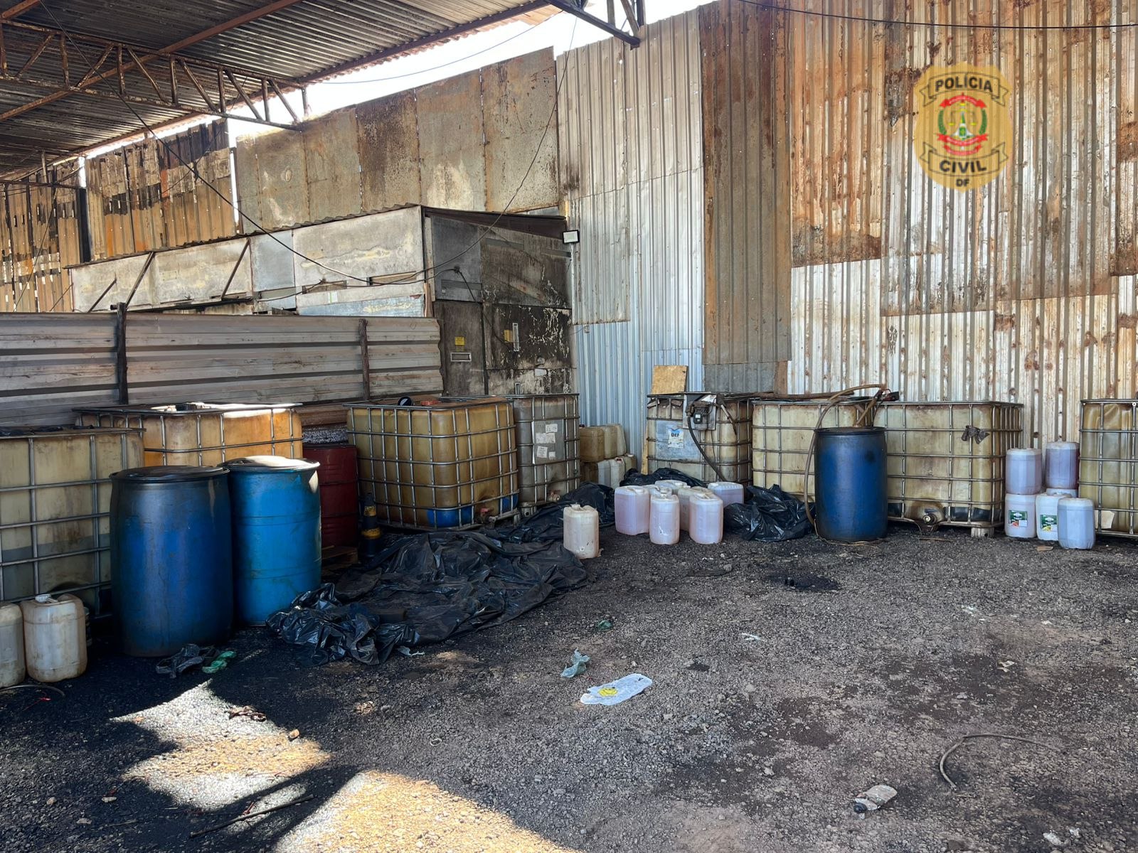 Venda irregular de combustíveis / Divulgação Polícia Civil