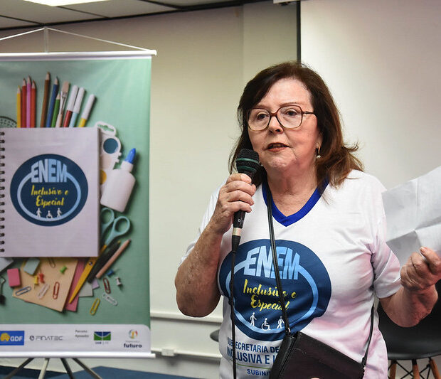 2.6. aulas para o enem. foto mary leal seedf2